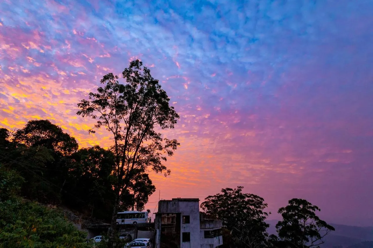 Mist Inn Resort Munnar