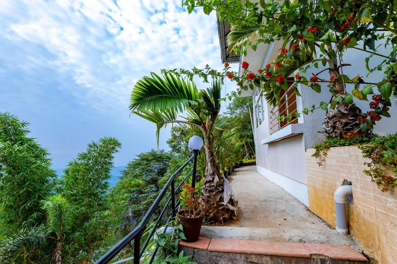 ***  Mist Inn Resort Munnar India